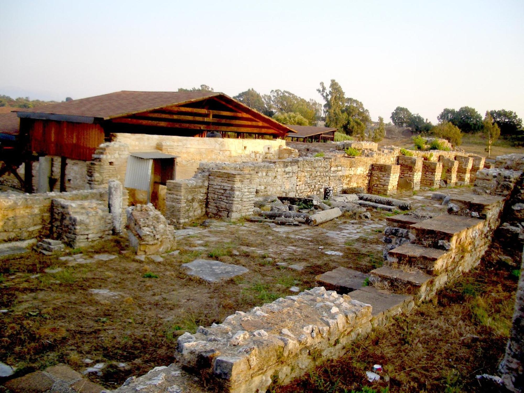 Dionisos Hotel Mytikas  Bagian luar foto