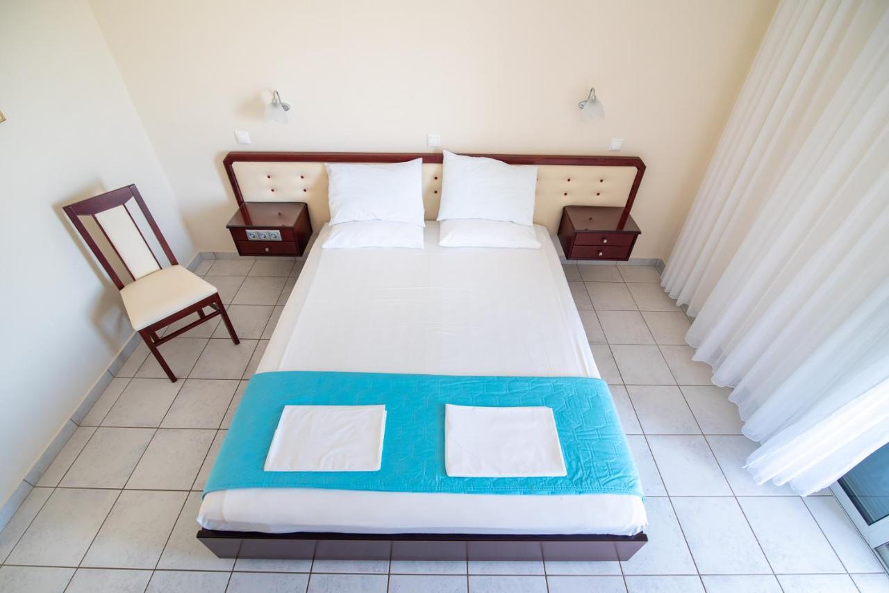 Dionisos Hotel Mytikas  Bagian luar foto